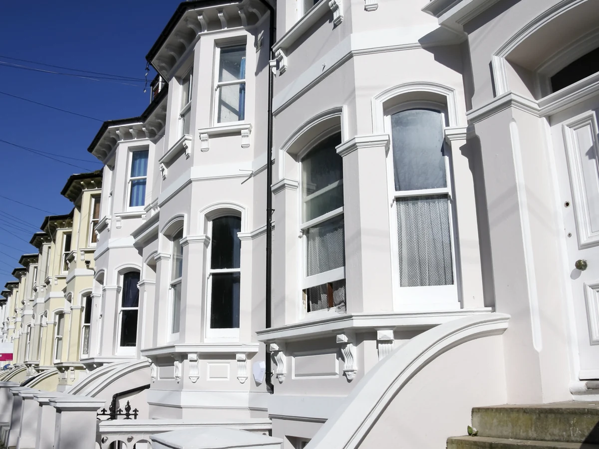 Local decorating expertise in Exeter - Georgian terraced houses Topsham